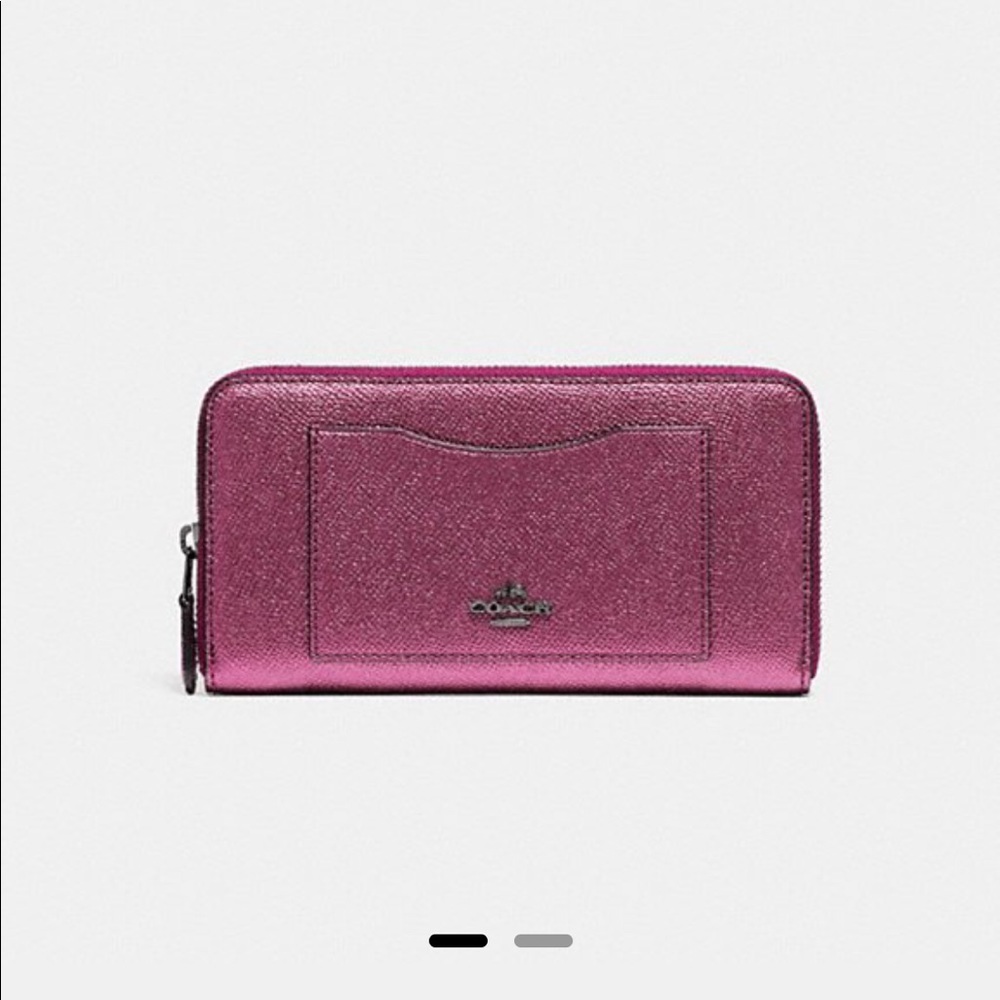 🔥 NEW 🔥Coach Accordion Zip Wallet